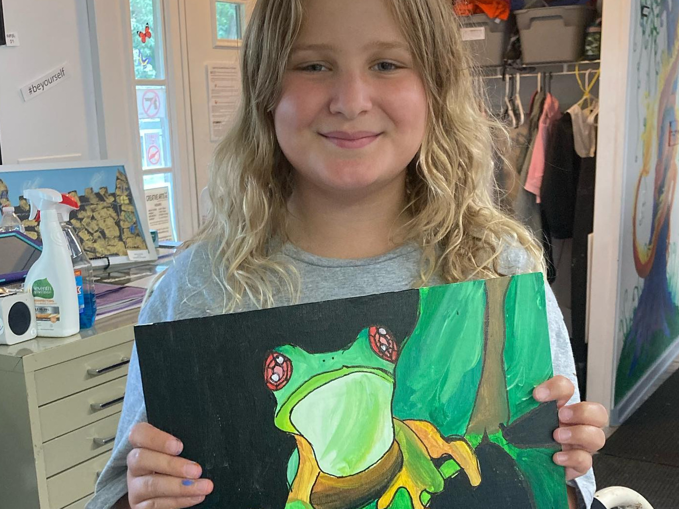 Ages 8 & up weekly art classes: July-August session