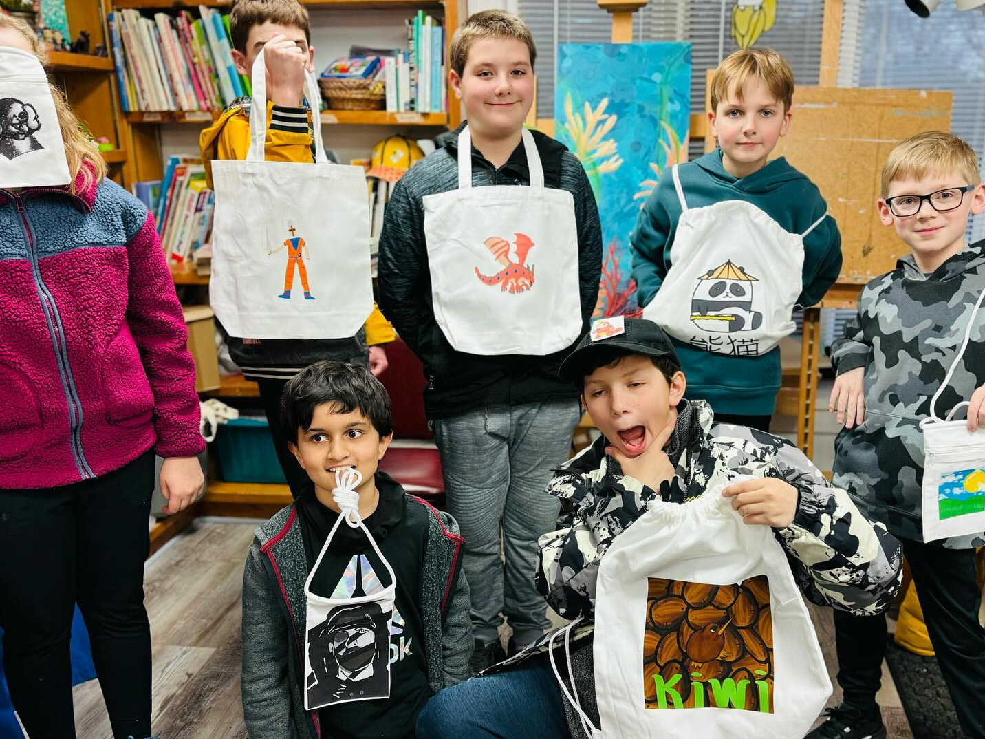 Age 9-12, 10-17, & 13-17 weekly art classes: July-August session