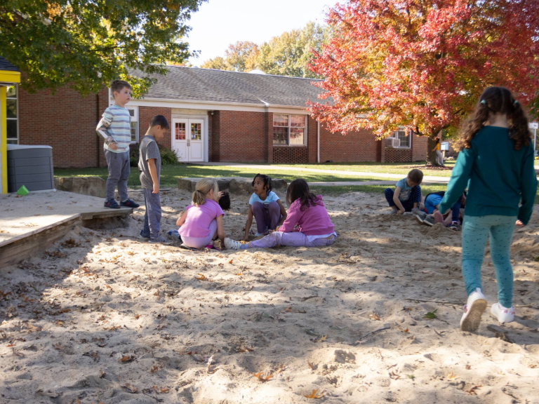 Register For Extended Day at Lake Ridge Academy