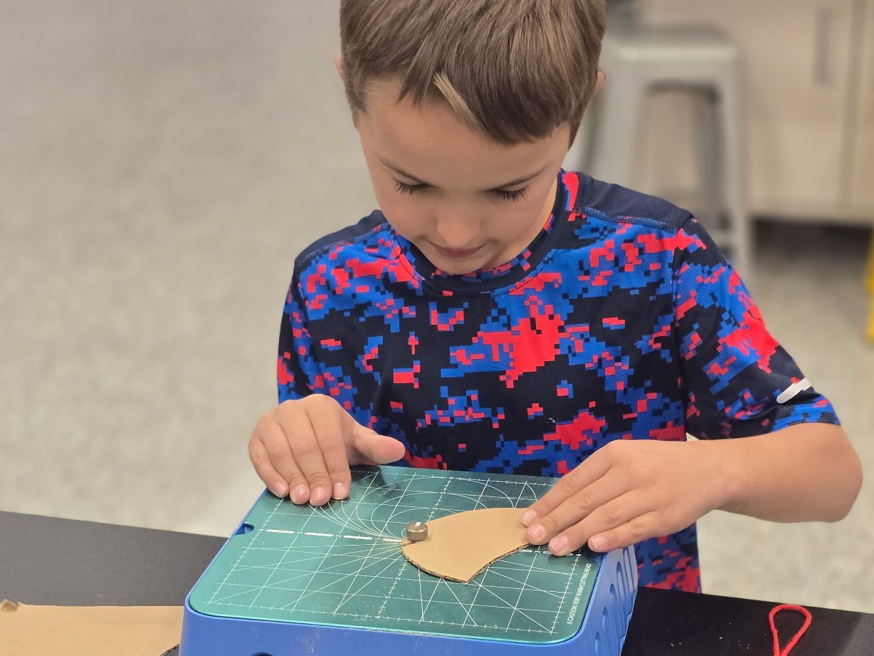 Building Bots Robotics & Engineering Fun Labs