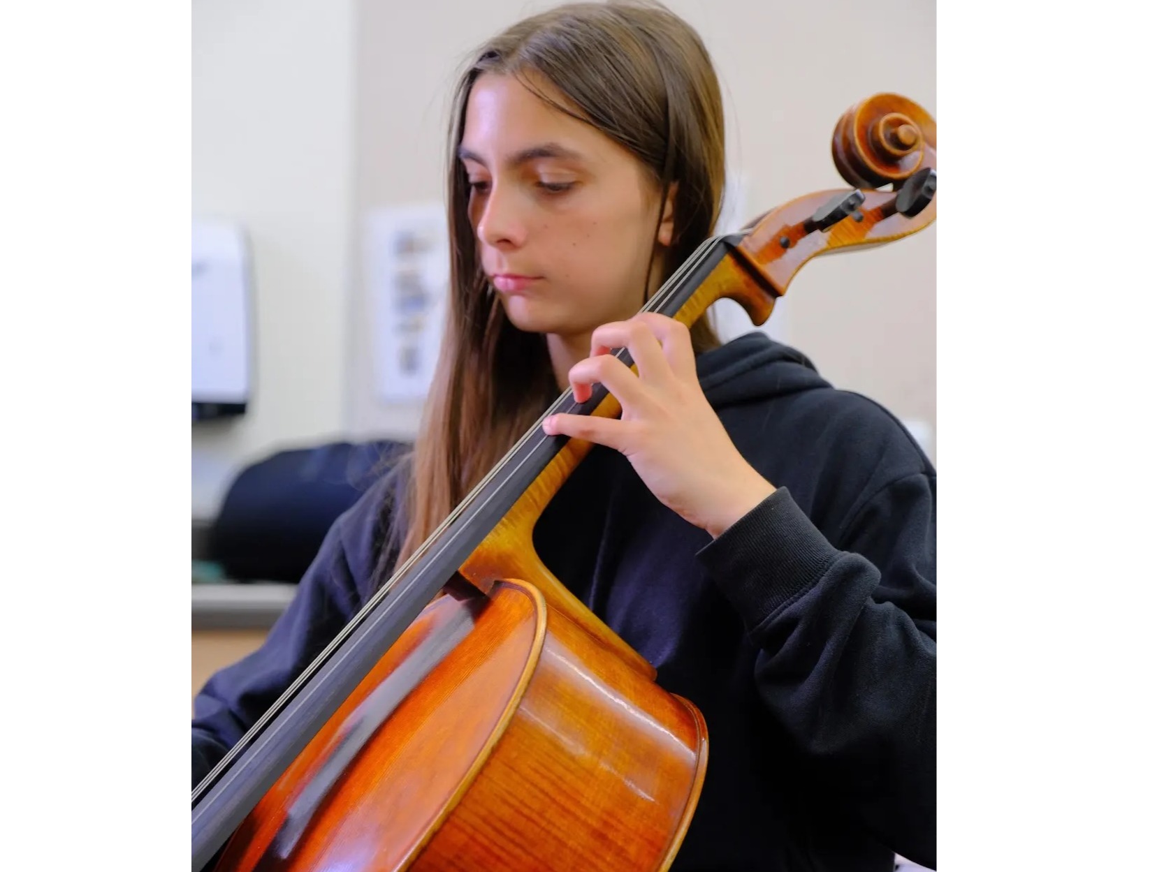 Cello Lessons with Sigrid